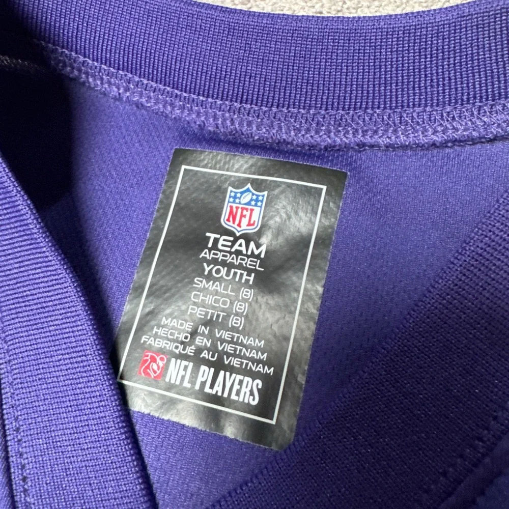 NFL Lamar Jackson Baltimore Ravens Youth Small 8 Football Jersey Purple
